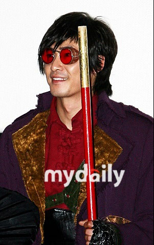 《快刀洪吉童》的姜智焕邀请国内外歌迷召开生