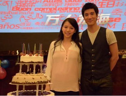 王力宏生日宴宣布妻子怀孕5个月 宝宝小名“王一